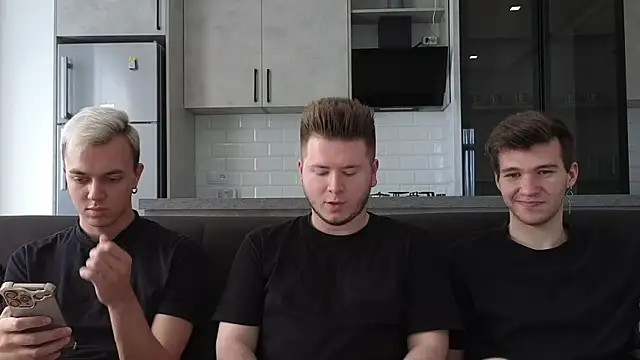 Snapshot of boys_sobolisha chatting on September 26, 2025, 10:41 am boys sobolisha online show from September 26, 2025, 10:41 am