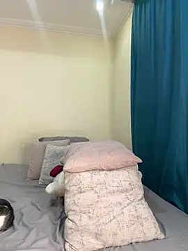 Snapshot of Ivelleee_ chatting on September 11, 2025, 11:38 pm Ivelleee  online show from September 11, 2025, 11:38 pm