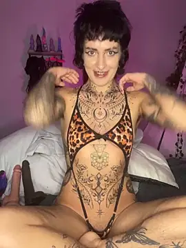 Snapshot of littleinkedblaise666 chatting on June 16, 2026, 8:22 pm littleinkedblaise666 online show from June 16, 2026, 8:22 pm