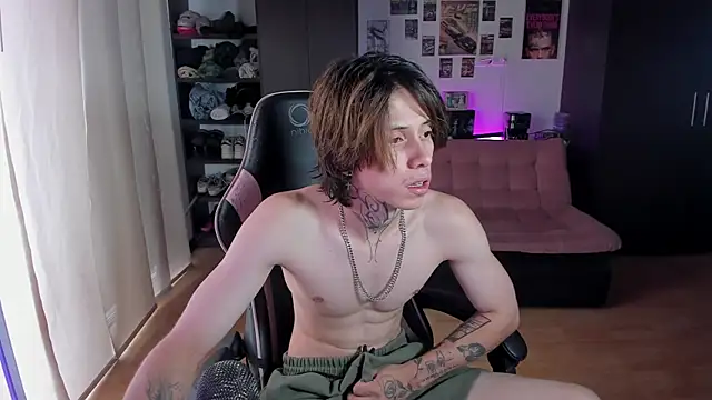 xIce Boy online show from May 6, 2026, 8:36 pm