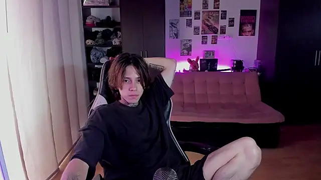 xIce Boy online show from May 9, 2026, 10:37 pm