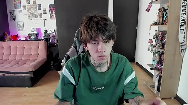 xIce Boy online show from June 11, 2026, 2:26 pm