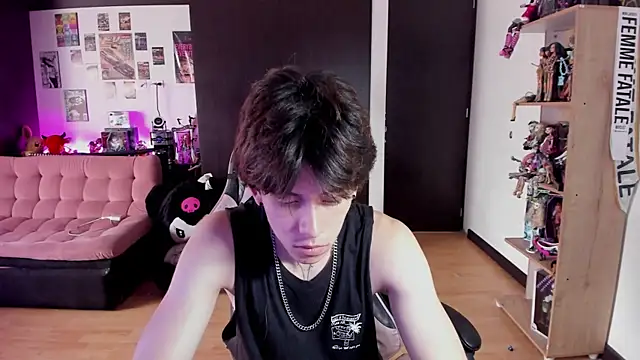 xIce Boy online show from June 15, 2026, 2:52 pm