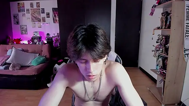 xIce Boy online show from June 19, 2026, 9:29 pm