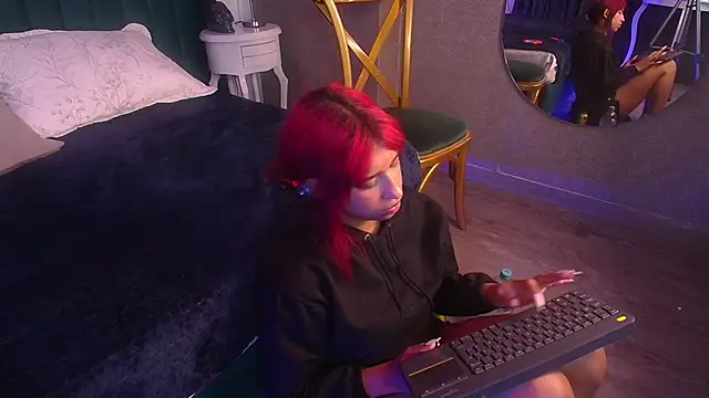 Snapshot of Karin_Ks chatting on March 20, 2025, 9:48 am Karin Ks online show from March 20, 2025, 9:48 am