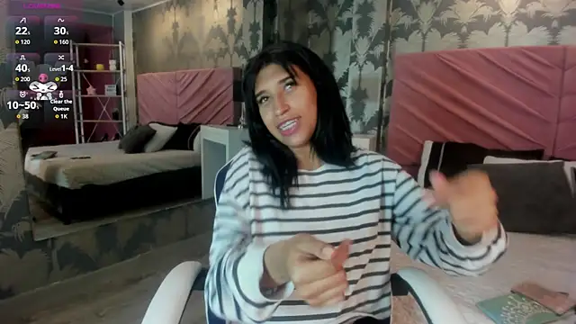 Snapshot of Karin_Ks chatting on September 30, 2025, 7:08 pm Karin Ks online show from September 30, 2025, 7:08 pm