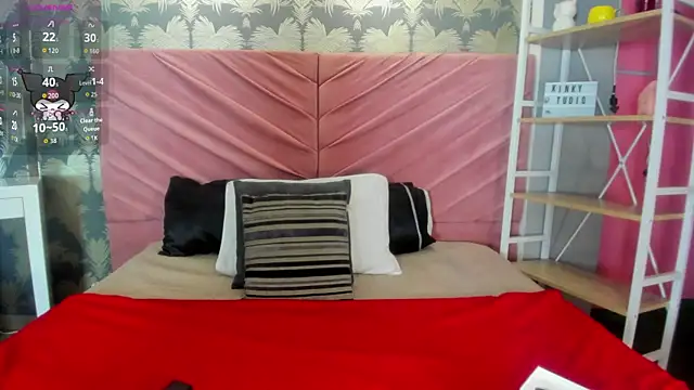 Snapshot of Karin_Ks chatting on October 15, 2025, 7:14 pm Karin Ks online show from October 15, 2025, 7:14 pm