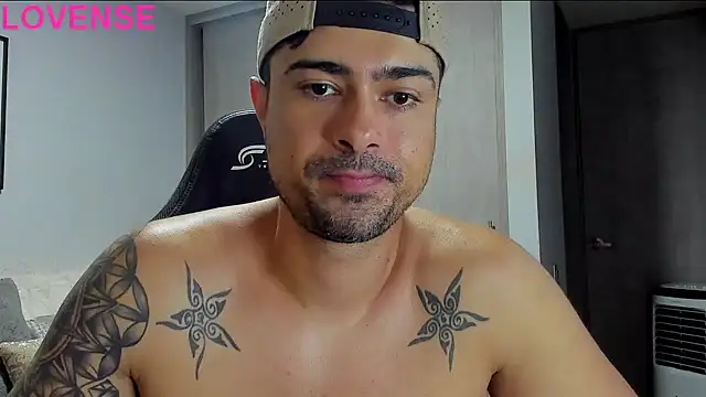 Snapshot of Dante_Storm chatting on September 21, 2025, 6:53 pm Dante Storm online show from September 21, 2025, 6:53 pm