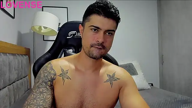 Snapshot of Dante_Storm chatting on September 25, 2025, 11:19 pm Dante Storm online show from September 25, 2025, 11:19 pm