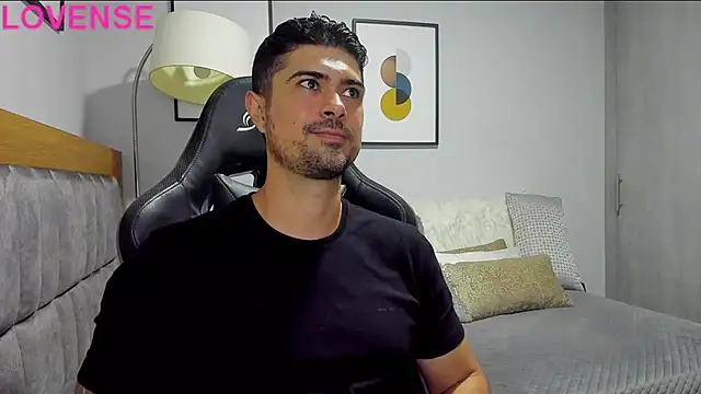 Snapshot of Dante_Storm chatting on September 29, 2025, 11:53 pm Dante Storm online show from September 29, 2025, 11:53 pm