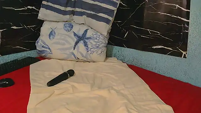 XhosaBoobs4U online show from March 3, 2026, 5:02 am