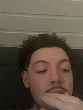 Snapshot of Sabo01 chatting on March 12, 2025, 6:18 am Sabo01 online show from March 12, 2025, 6:18 am