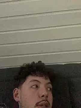 Snapshot of Sabo01 chatting on March 14, 2025, 5:59 am Sabo01 online show from March 14, 2025, 5:59 am