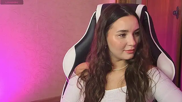 Snapshot of CherryTouss chatting on January 8, 2026, 8:27 am CherryTouss online show from January 8, 2026, 8:27 am