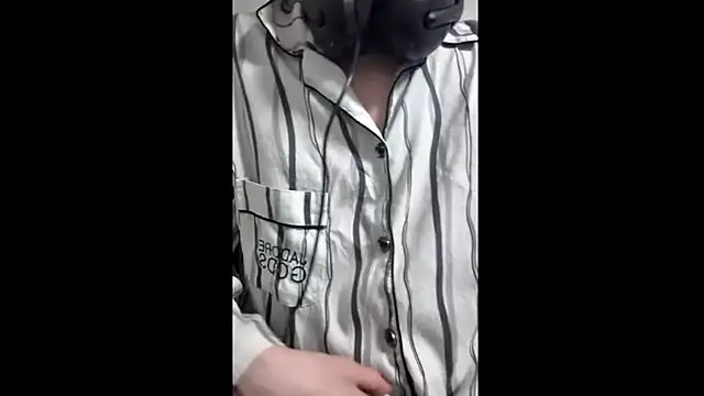 one app online show from March 23, 2026, 2:32 pm