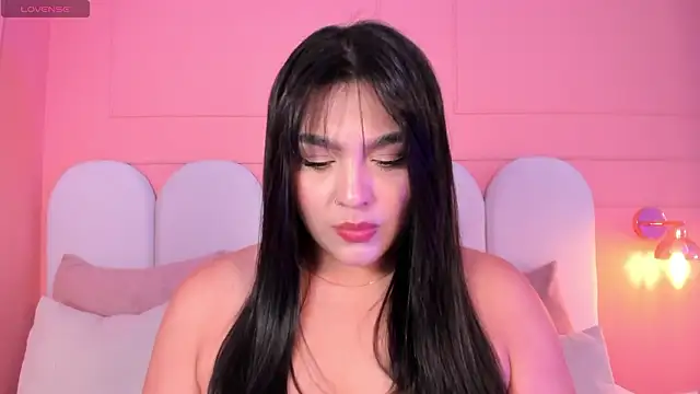 eva sainnt online show from February 14, 2026, 4:20 am