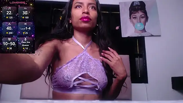 Violet King online show from March 20, 2025, 1:15 pm