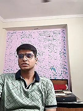 Snapshot of sutfvkii chatting on September 21, 2025, 10:28 am sutfvkii online show from September 21, 2025, 10:28 am