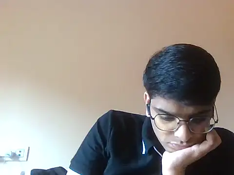 Snapshot of sutfvkii chatting on October 2, 2025, 9:05 am sutfvkii online show from October 2, 2025, 9:05 am