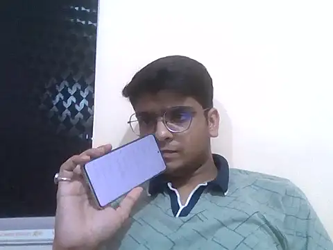 Snapshot of sutfvkii chatting on October 7, 2025, 4:59 pm sutfvkii online show from October 7, 2025, 4:59 pm