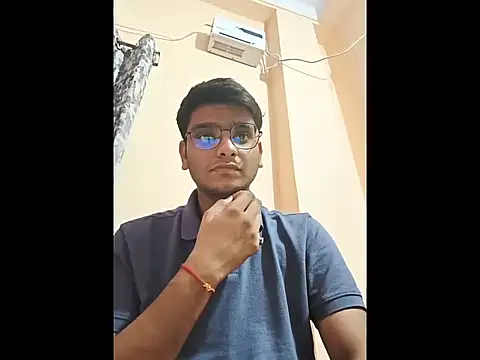 Snapshot of sutfvkii chatting on October 16, 2025, 5:47 pm sutfvkii online show from October 16, 2025, 5:47 pm