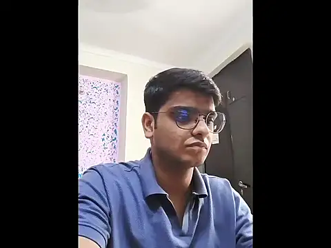 Snapshot of sutfvkii chatting on October 22, 2025, 10:59 am sutfvkii online show from October 22, 2025, 10:59 am