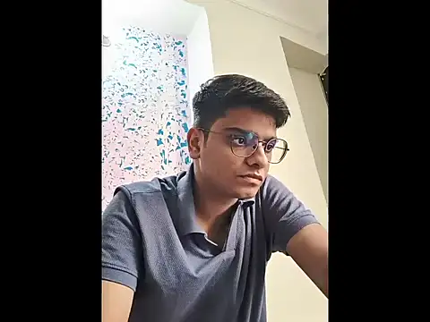 Snapshot of sutfvkii chatting on October 26, 2025, 10:21 am sutfvkii online show from October 26, 2025, 10:21 am