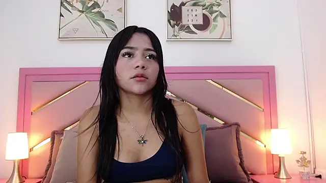 Snapshot of Zaira_Angel chatting on March 16, 2025, 8:11 pm Zaira Angel online show from March 16, 2025, 8:11 pm