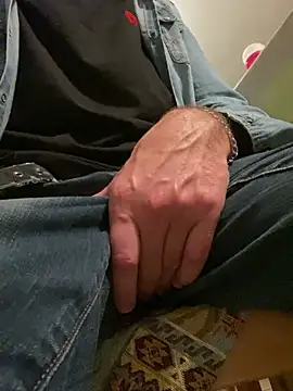 Rimmingtop online show from May 10, 2026, 8:36 pm