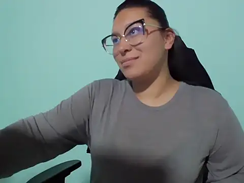 cloe starr online show from September 11, 2025, 10:54 pm