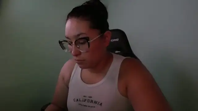 cloe starr online show from October 24, 2025, 6:04 pm