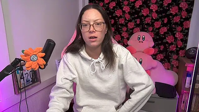 Snapshot of SpaceCowWhore chatting on February 20, 2026, 4:18 pm SpaceCowWhore online show from February 20, 2026, 4:18 pm