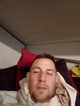 dav74girls online show from March 28, 2026, 10:31 pm