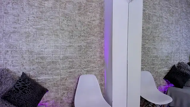 sophie-carter online show from March 23, 2026, 12:53 pm