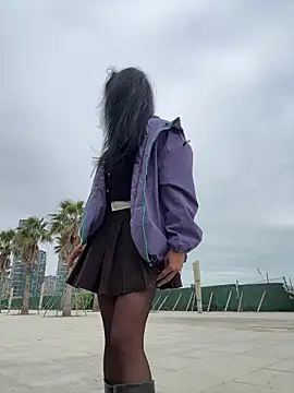 Snapshot of linger-23 chatting on November 30, 2025, 6:50 am linger-23 online show from November 30, 2025, 6:50 am