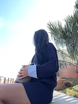 Snapshot of linger-23 chatting on December 15, 2025, 6:17 am linger-23 online show from December 15, 2025, 6:17 am