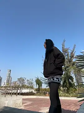 Snapshot of linger-23 chatting on January 13, 2026, 6:29 am linger-23 online show from January 13, 2026, 6:29 am