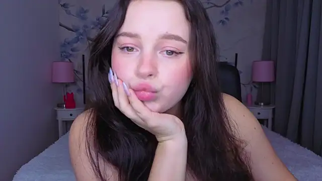 Cute kitty- online show from November 29, 2025, 10:46 pm