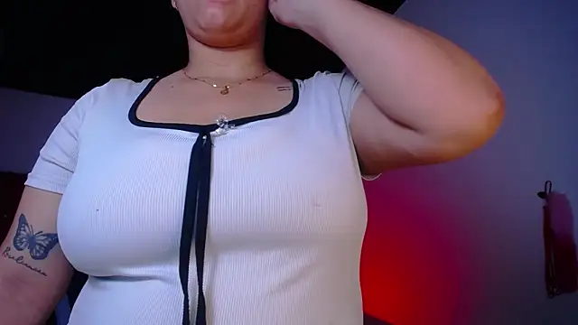 kriss sweetboobs10 online show from May 6, 2026, 12:54 pm