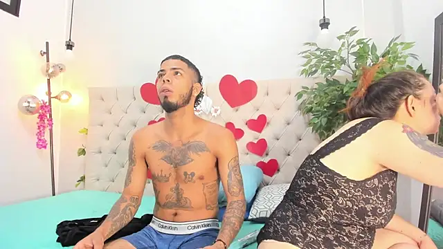 Snapshot of Mia_Collivens chatting on September 20, 2025, 11:00 am Mia Collivens online show from September 20, 2025, 11:00 am