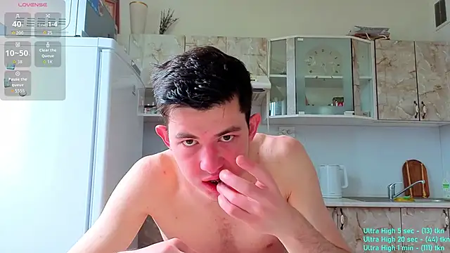 Snapshot of Danny__Magic chatting on September 21, 2025, 7:32 am Danny  Magic online show from September 21, 2025, 7:32 am