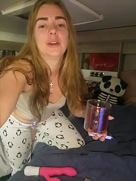 Amesthyst destiny online show from October 15, 2025, 10:21 pm