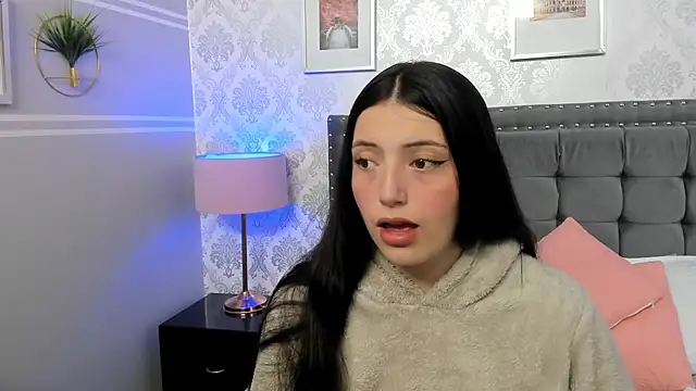 Snapshot of JocelynCollins chatting on March 19, 2025, 8:22 pm JocelynCollins online show from March 19, 2025, 8:22 pm