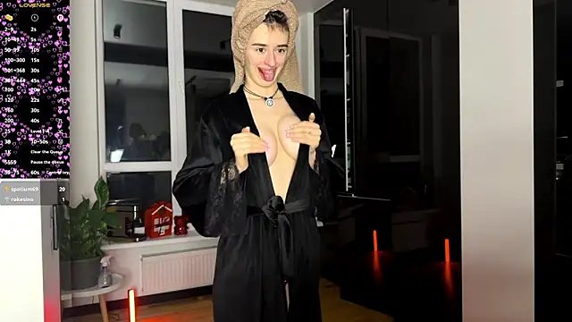 TwinTemptations online show from February 13, 2026, 5:53 pm