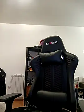 MeCherryy online show from May 10, 2026, 1:38 pm