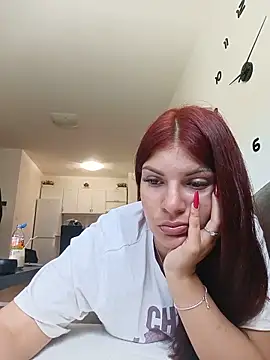 MeCherryy online show from June 17, 2026, 11:12 am