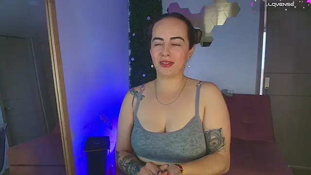 Sairy  online show from April 28, 2026, 4:12 pm