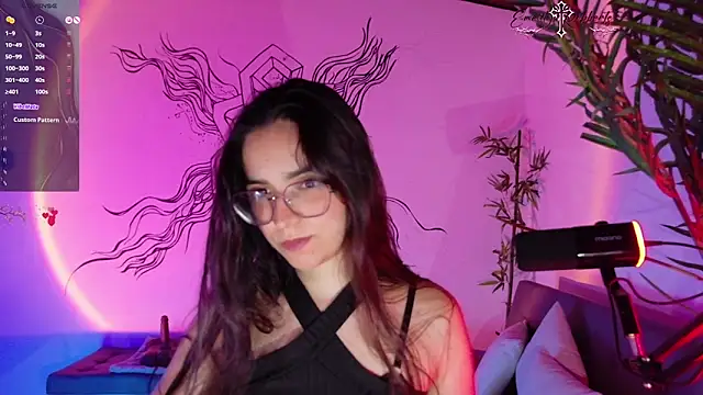 Emmi Roberts online show from March 26, 2026, 1:11 am