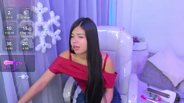 Pretty Johnson  online show from December 16, 2025, 11:37 am