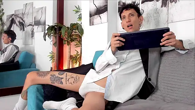 Giotrashy online show from May 8, 2026, 7:52 pm